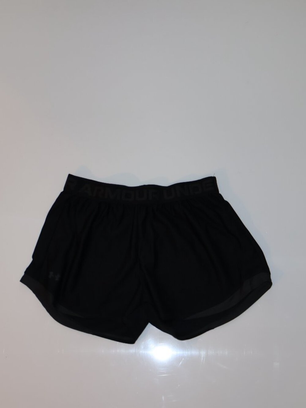 Shorts - Picture 2 of 4